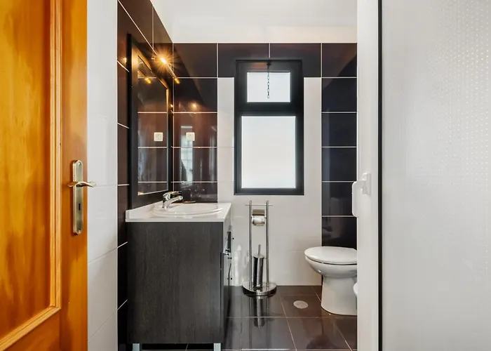 Casa Rocha * Fajã da Ovelha